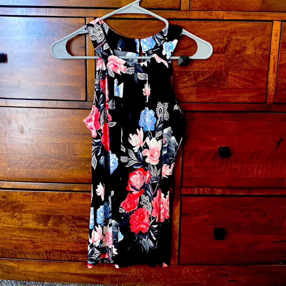 I•N•C dressy tank